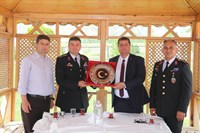 12.06.2023 tarihinde "J.Gn.K.lığının 184'üncü Kuruluş Yıl Dönümü” kapsamında, Erzincan İl Jandarma Komutanlığınca Çocuk Evleri Sitesi Müdürlüğüne ziyaret yapılmıştır.