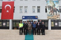 14.06.2023 tarihinde Erzincan İl Emniyet Müdürü Kenan KURT ve Personelinin "J.Gn.K.lığının 184'üncü Kuruluş Yıl Dönümü" kapsamında Komutanlığımızı ziyareti