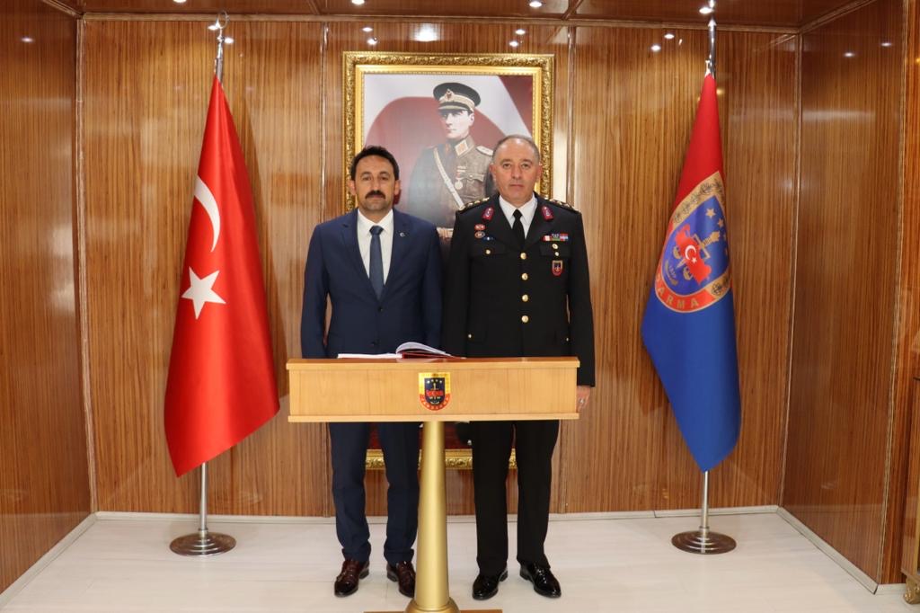 15.09.2023 tarihinde Erzincan İl Gençlik ve Spor Müdürü  Volkan Burak MUMCU'nun Komutanlığımızı ziyareti