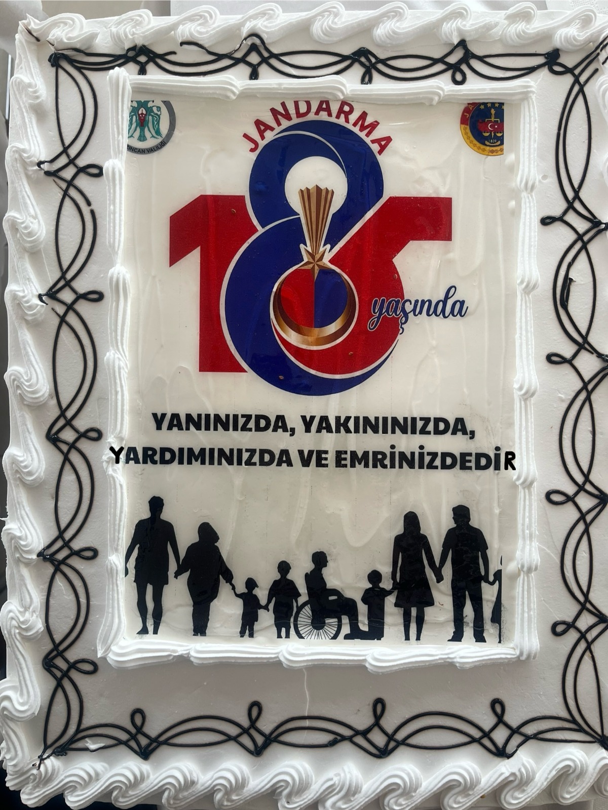 16.05.2024 tarihinde "J.Gn.K.lığının 185'inci Kuruluş Yıl Dönümü” kapsamında, Erzincan İl Jandarma Komutanlığınca Erzincan Engelsiz Yaşam Merkezi'ne ziyaret yapılmıştır.